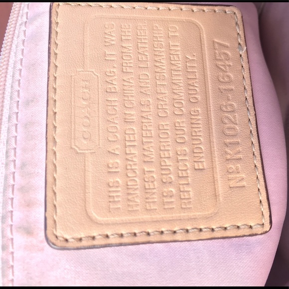 Coach tan slouchy hobo with gold hardware - Picture 7 of 7